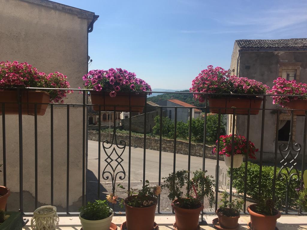 La Casa Dei Fiori Bed & Breakfast Montecilfone Exterior photo